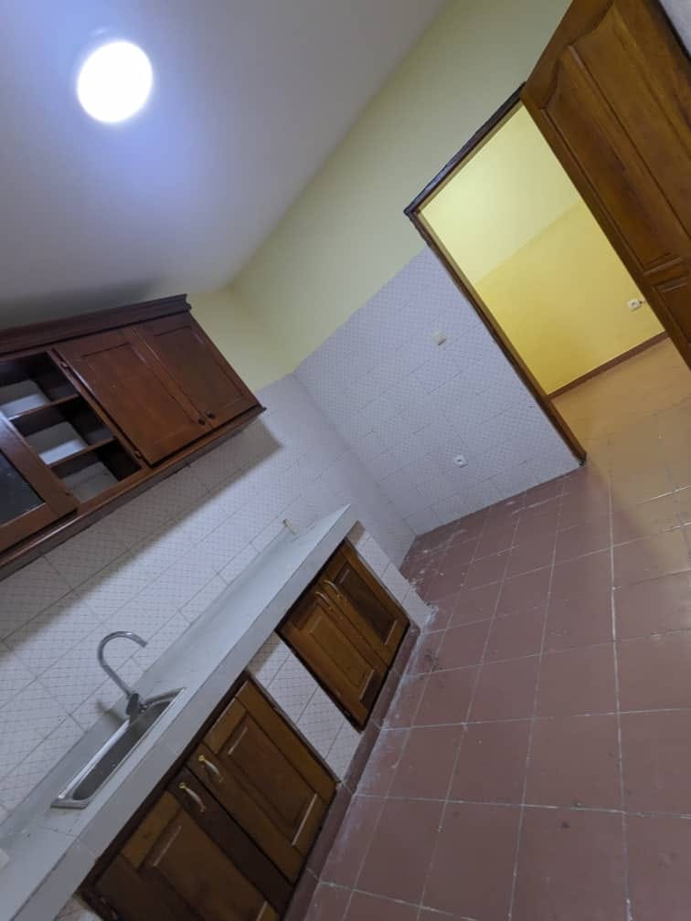 Appartement à louer - Yaoundé, Ngousso, ngousso - 1 salon(s), 3 chambre(s), 2 salle(s) de bains - 230 000 FCFA / mois