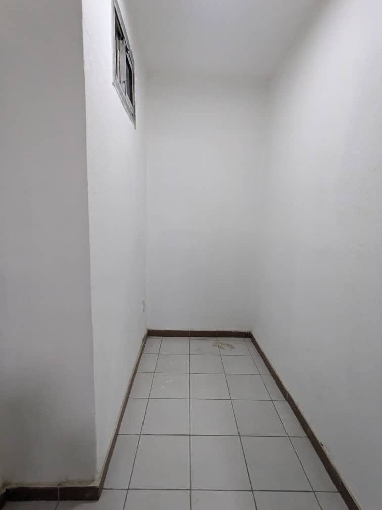 Appartement à louer - Yaoundé, Ngousso, ngousso - 1 salon(s), 3 chambre(s), 2 salle(s) de bains - 230 000 FCFA / mois