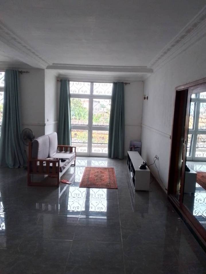 Maison (Duplex) à vendre - Yaoundé, Nkolafeme, nkoabang - 2 salon(s), 4 chambre(s), 3 salle(s) de bains - 140 000 000 FCFA