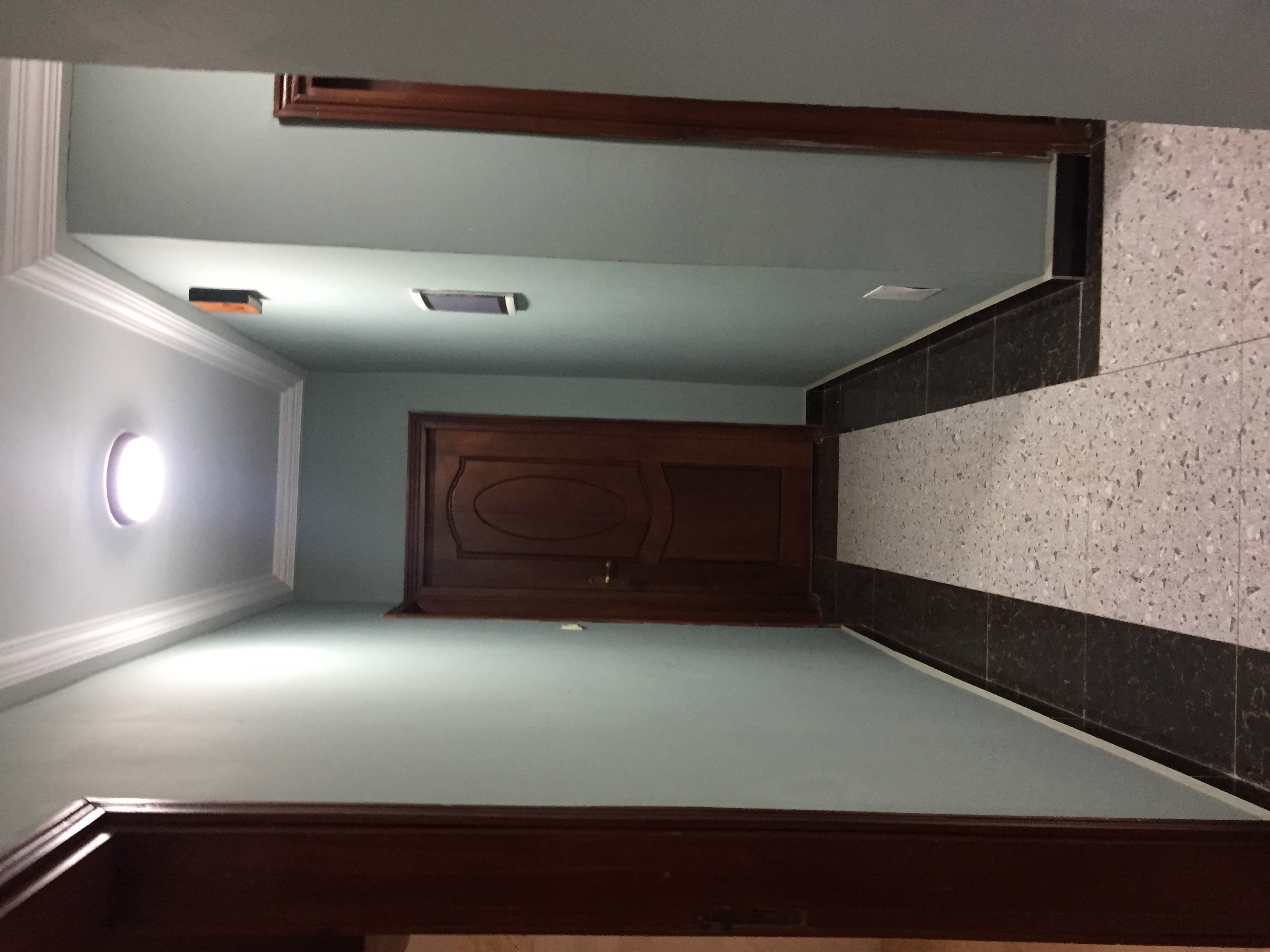 Apartment to rent - Yaoundé, Bastos, Bastos - 1 living room(s), 1 bedroom(s), 1 bathroom(s) - 300 000 FCFA / month