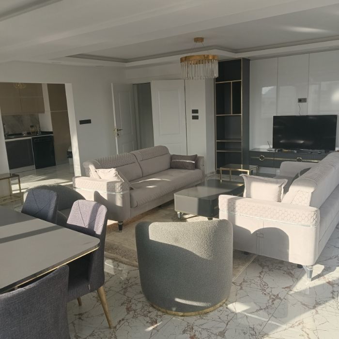 Apartment to rent - Yaoundé, Bastos, Bastos - 1 living room(s), 3 bedroom(s), 4 bathroom(s) - 3 000 000 FCFA / month