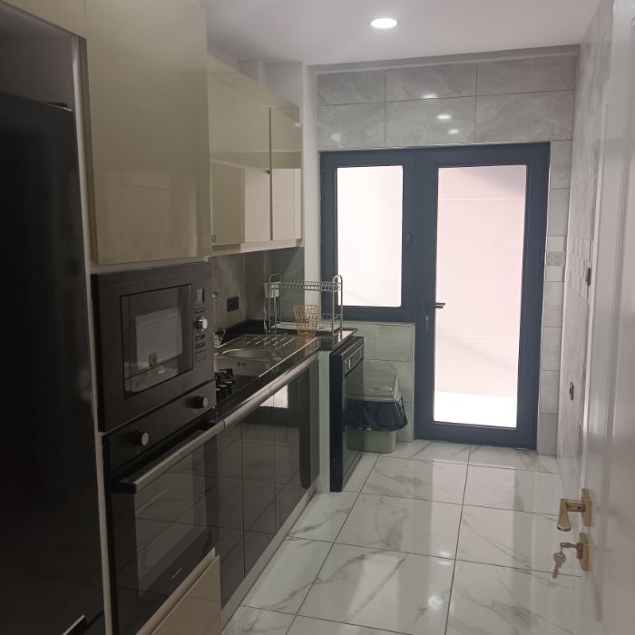 Apartment to rent - Yaoundé, Bastos, Bastos - 1 living room(s), 1 bedroom(s), 2 bathroom(s) - 1 800 000 FCFA / month