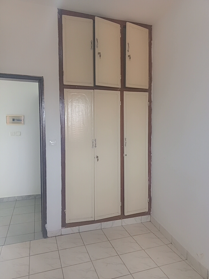 Studio to rent - Yaoundé, Essos, Hôtel du plateau - 80 000 FCFA / month