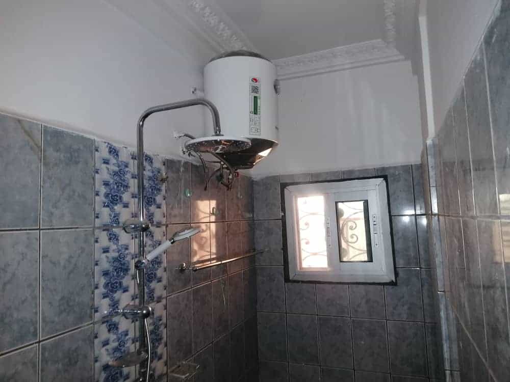 Appartement à louer - Yaoundé, Bastos, Bastos - 1 salon(s), 2 chambre(s), 2 salle(s) de bains - 2 500 000 FCFA / mois
