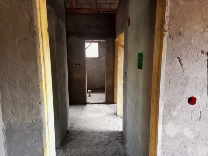 House (Villa) for sale - Yaoundé, Ngoulmekong, Fourgerol amity’s - 1 living room(s), 3 bedroom(s), 2 bathroom(s) - 14 000 000 FCFA / month