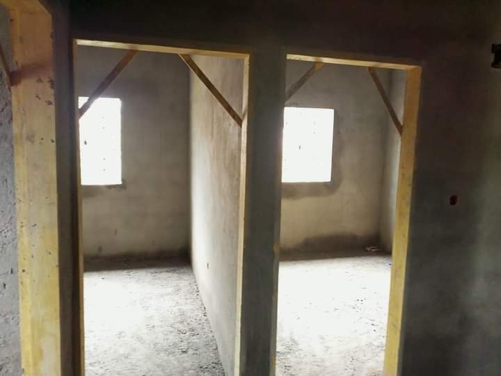 House (Villa) for sale - Yaoundé, Ngoulmekong, Fourgerol amity’s - 1 living room(s), 3 bedroom(s), 2 bathroom(s) - 14 000 000 FCFA / month