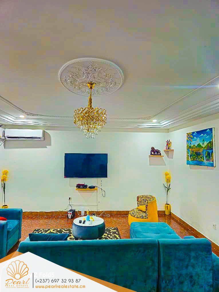 House (Villa) to rent - Kribi, Administratif, Quartier Administratif - 1 living room(s), 3 bedroom(s), 3 bathroom(s) - 60 000 FCFA / month