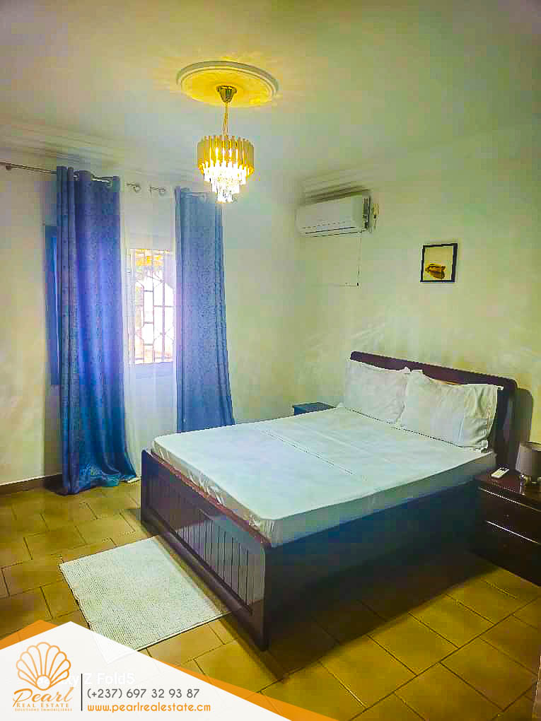 House (Villa) to rent - Kribi, Administratif, Quartier Administratif - 1 living room(s), 3 bedroom(s), 3 bathroom(s) - 60 000 FCFA / month
