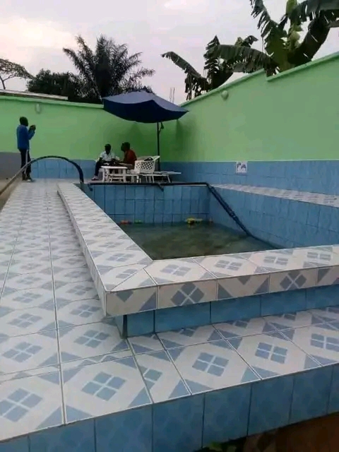 Maison (Villa) à vendre - Yaoundé, Manassa (Par Mfou), Manassa - 2 salon(s), 5 chambre(s), 5 salle(s) de bains - 45 000 000 FCFA