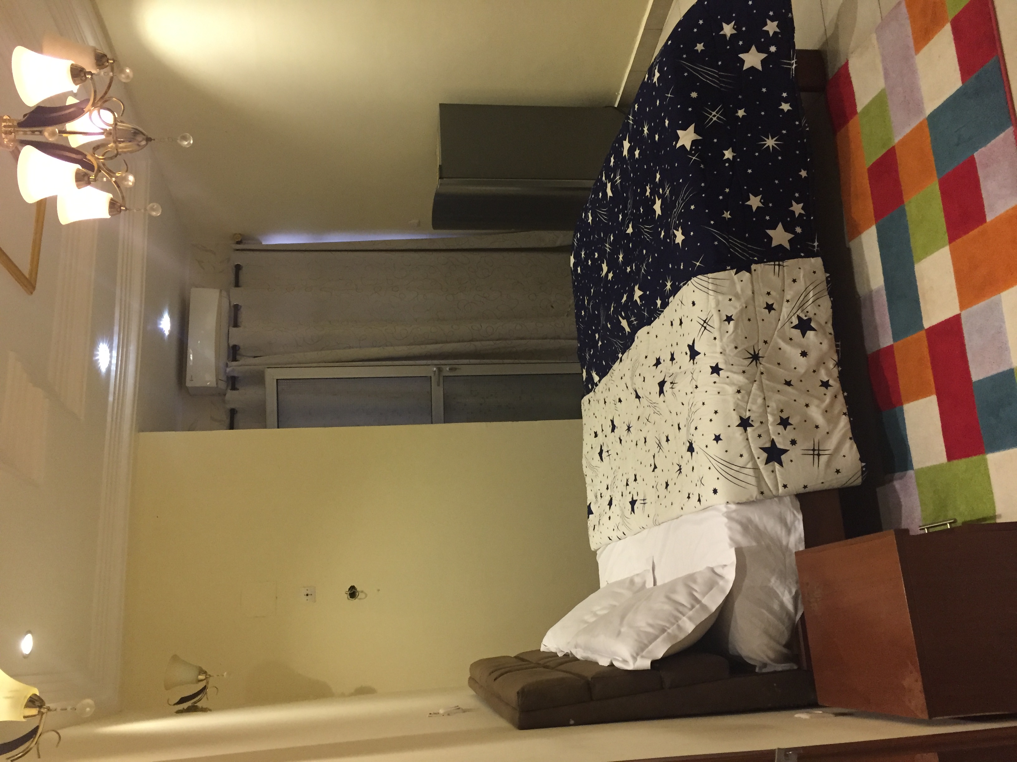 Studio to rent - Yaoundé, Bastos, Bastos centre prix à la nuitée - 30 000 FCFA / month