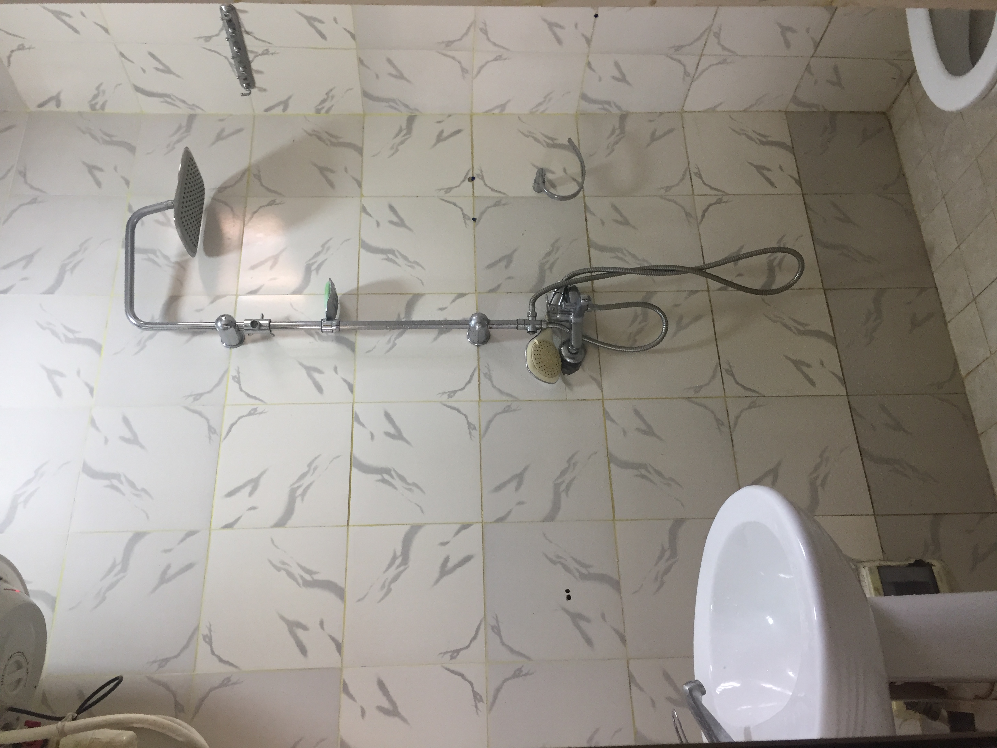 Studio to rent - Yaoundé, Bastos, Bastos centre prix à la nuitée - 30 000 FCFA / month