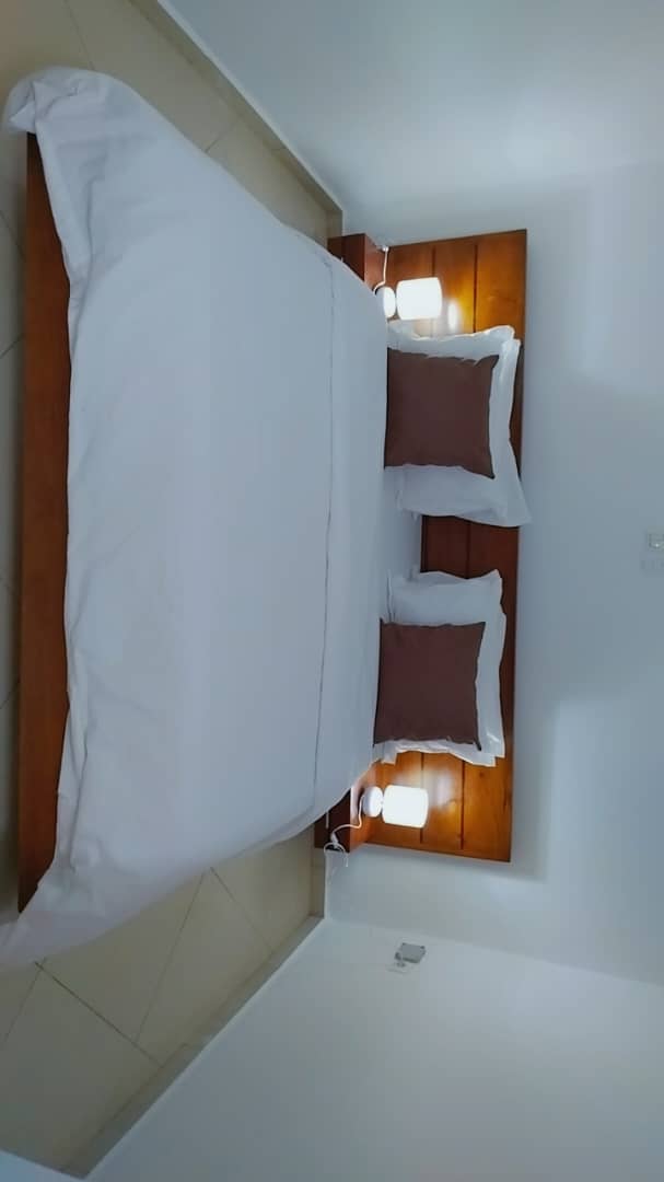 Apartment to rent - Yaoundé, Bastos, Bastos prix à l’ai nuitée ( forfait longue durée) - 1 living room(s), 1 bedroom(s), 2 bathroom(s) - 50 000 FCFA / month