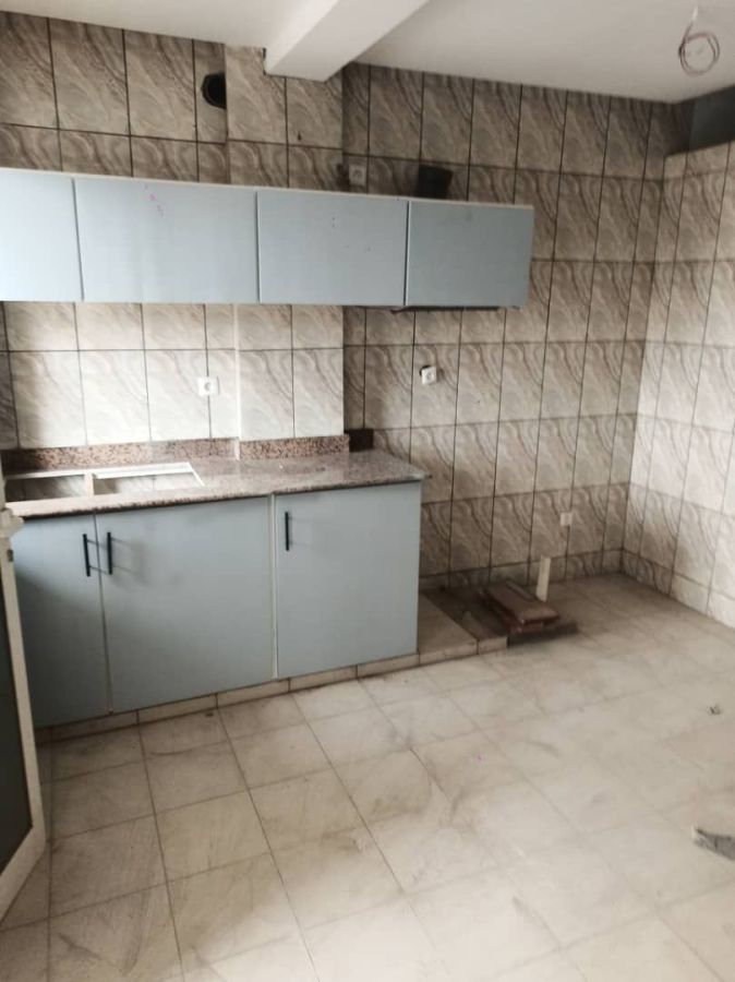 Apartment to rent - Douala, Akwa II, AKWA - 1 living room(s), 2 bedroom(s), 1 bathroom(s) - 600 000 FCFA / month