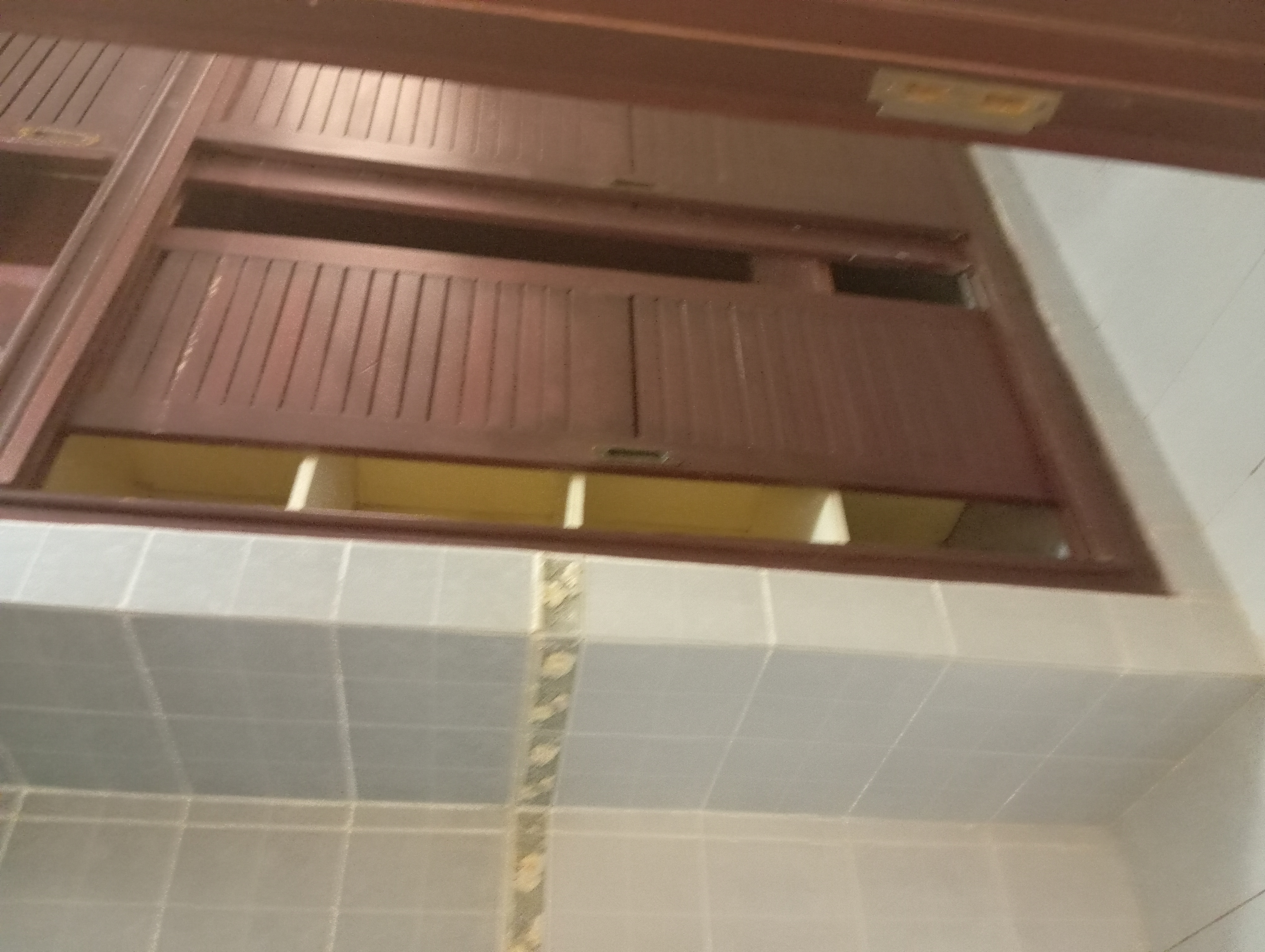 Appartement à louer - Yaoundé, Bastos, Bastos centre - 1 salon(s), 2 chambre(s), 2 salle(s) de bains - 500 000 FCFA / mois