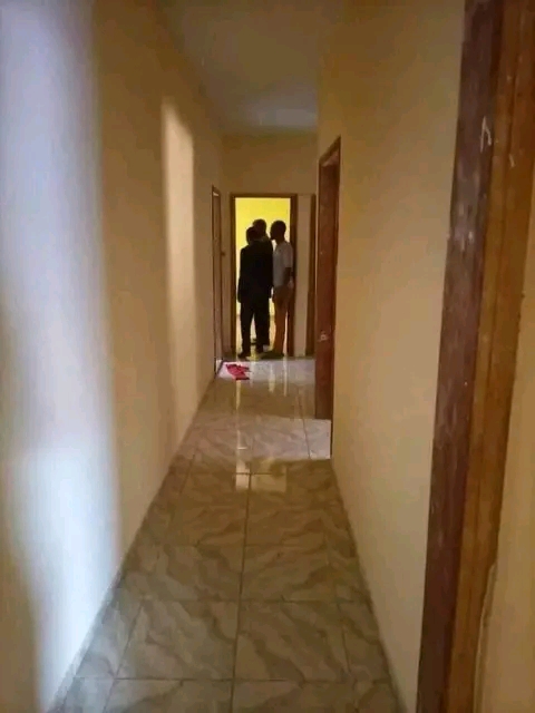 Apartment to rent - Yaoundé, Quartier Fouda, Quartier fouda - 1 living room(s), 3 bedroom(s), 2 bathroom(s) - 350 000 FCFA / month