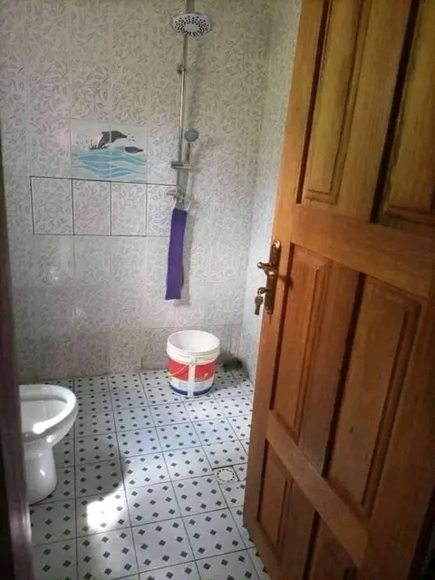 Apartment to rent - Yaoundé, Quartier Fouda, Quartier fouda - 1 living room(s), 3 bedroom(s), 2 bathroom(s) - 350 000 FCFA / month