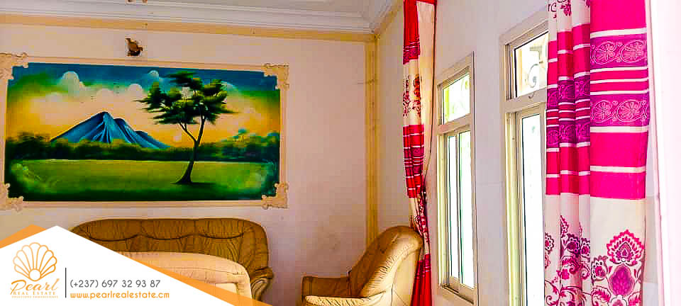 Maison (Villa) à vendre - Yaoundé, Odza, Derrière FECAFOOT - 1 salon(s), 5 chambre(s), 6 salle(s) de bains - 80 000 000 FCFA