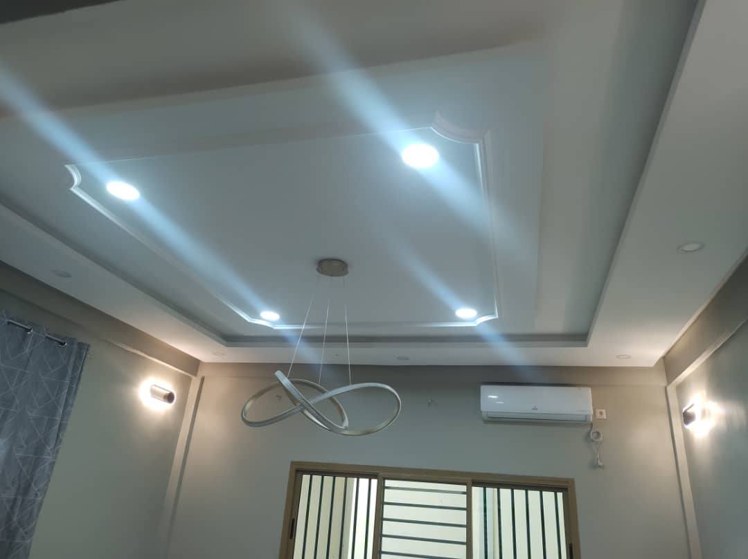 House (Duplex) for sale - Yaoundé, Odza, minkan - 2 living room(s), 5 bedroom(s), 5 bathroom(s) - 350 000 000 FCFA / month