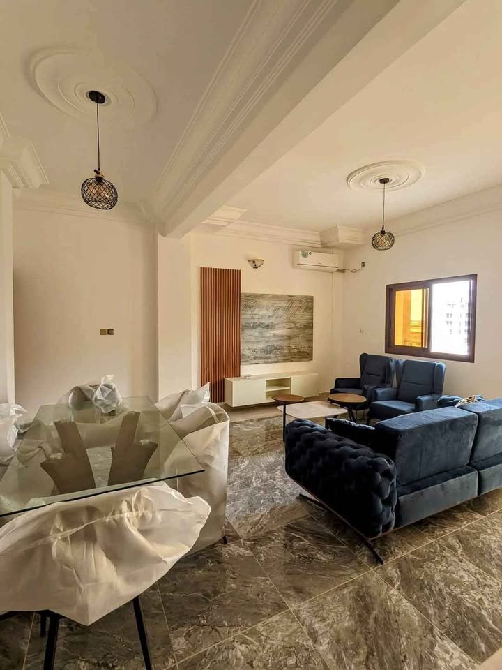 Apartment to rent - Yaoundé, Mballa II, mballa II - 1 living room(s), 3 bedroom(s), 2 bathroom(s) - 350 000 FCFA / month