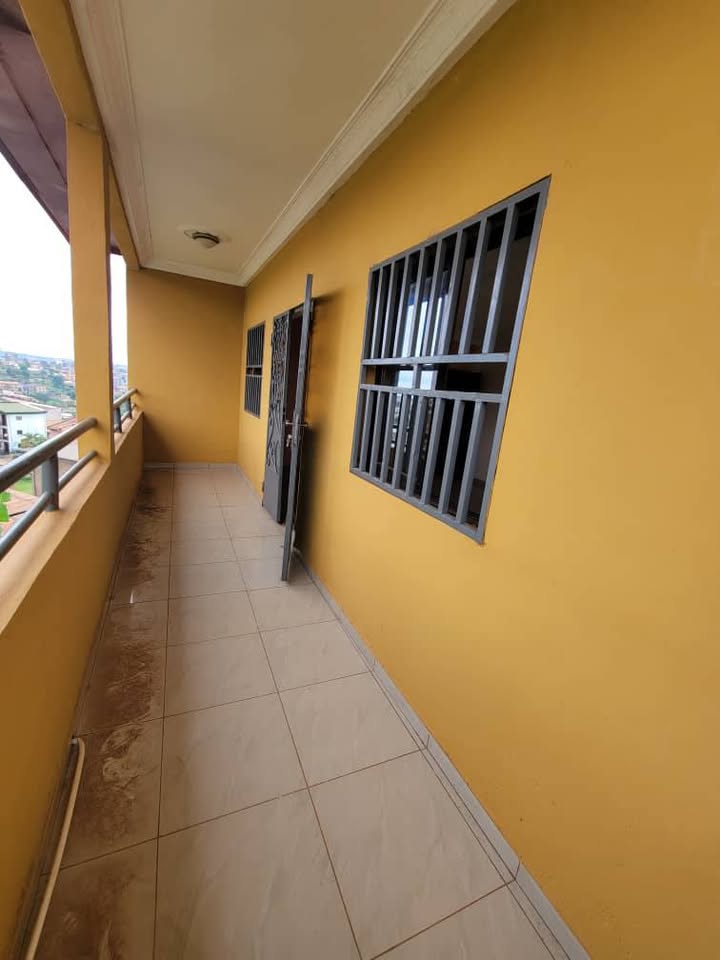Appartement à louer - Yaoundé, Ngousso, ngousso - 1 salon(s), 2 chambre(s), 3 salle(s) de bains - 160 000 FCFA / mois