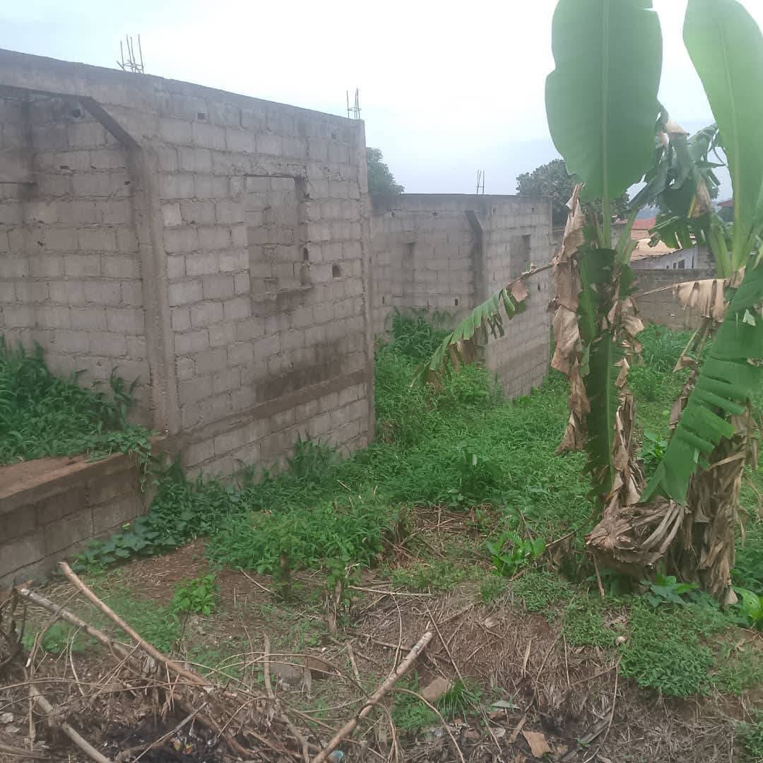 Land for sale at Yaoundé, Mimboman I, mimboman - 625 m2 - 35 000 000 FCFA