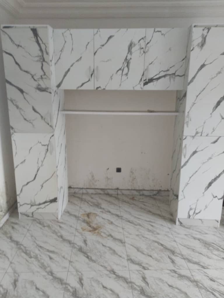 Studio to rent - Douala, Deido, Précisément akwa nord - 50 000 FCFA / month