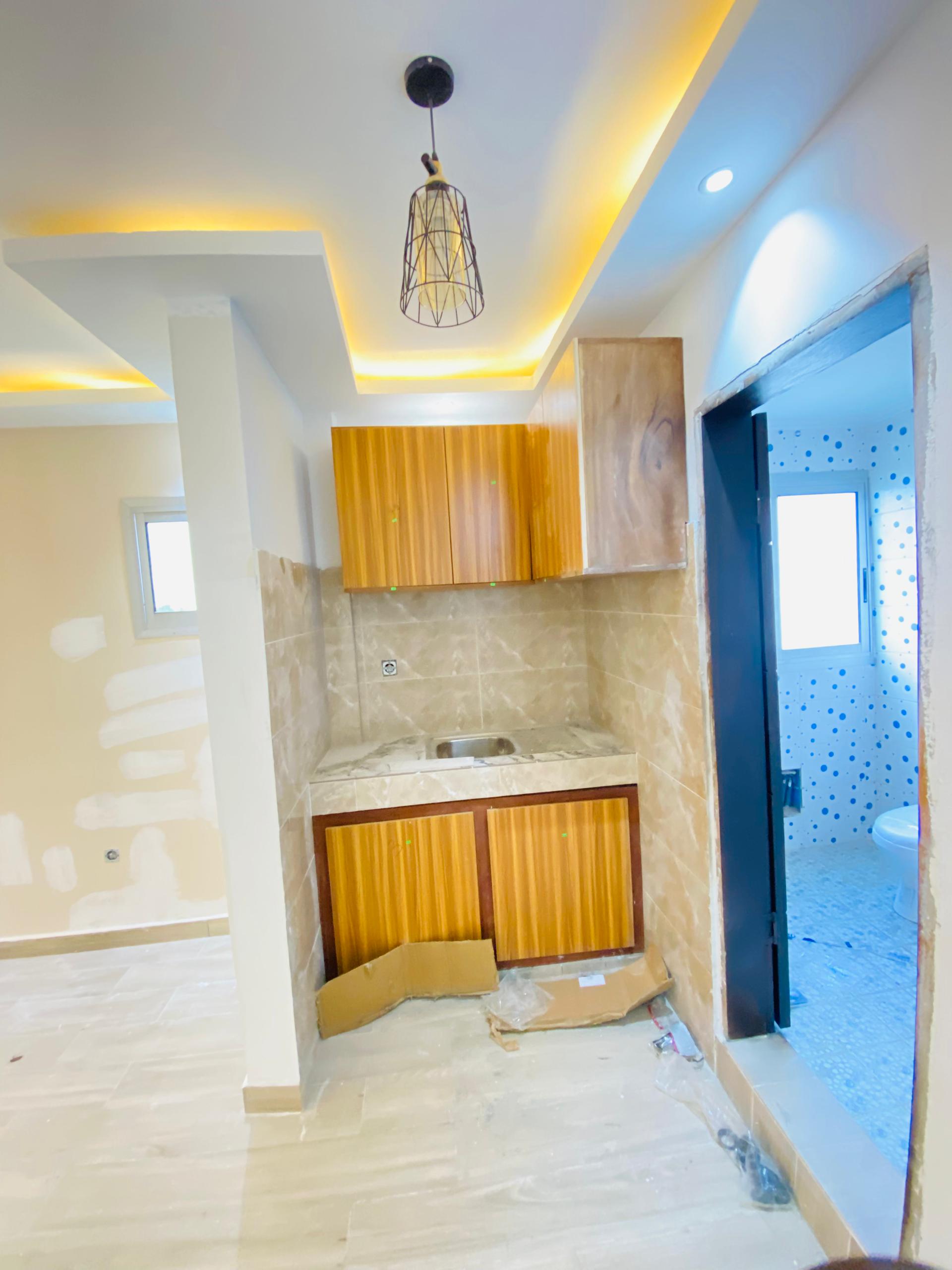Studio to rent - Douala, Logbessou I, logbessou - 100 000 FCFA / month