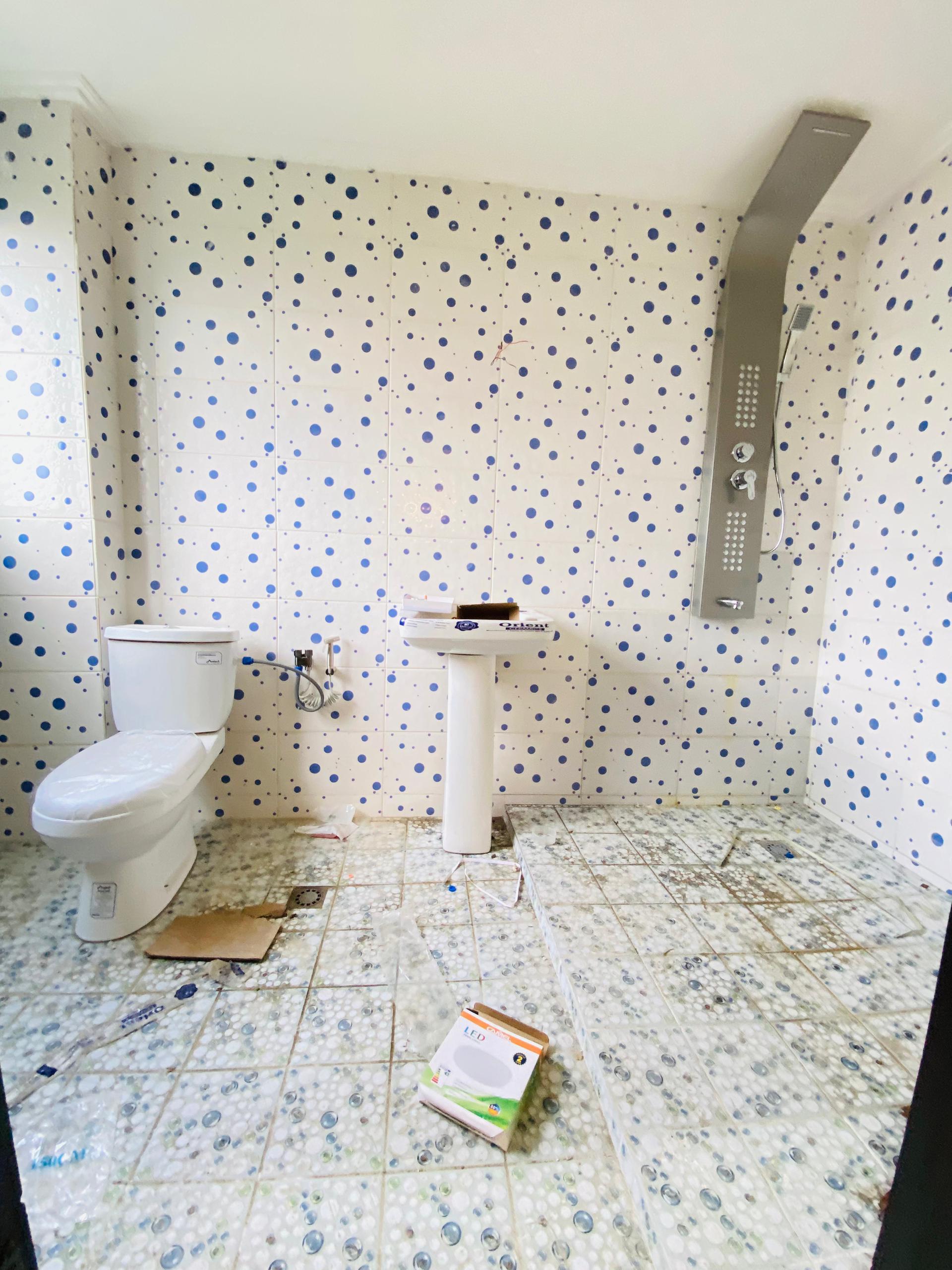Studio to rent - Douala, Logbessou I, logbessou - 100 000 FCFA / month
