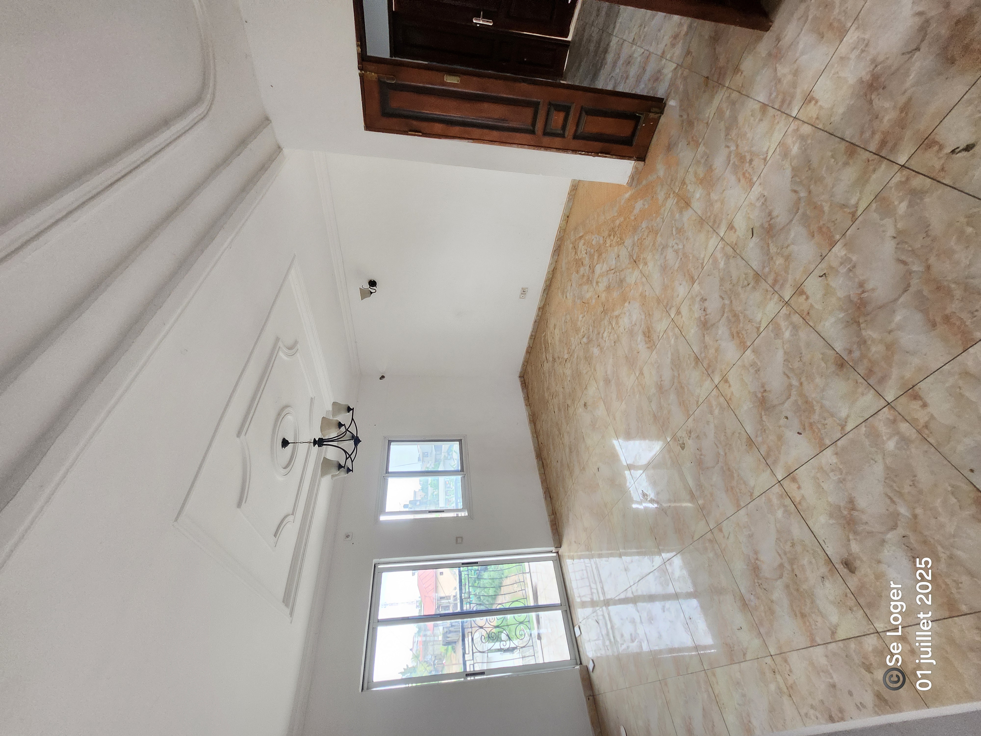 Apartment to rent - Douala, Logbessou I, Nickel oil - 1 living room(s), 2 bedroom(s), 2 bathroom(s) - 150 000 FCFA / month