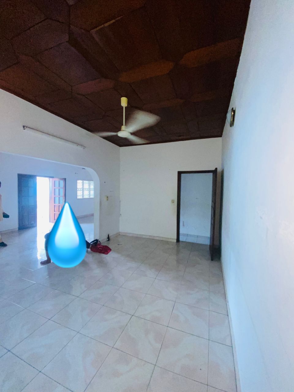 House (Villa) to rent - Douala, Bonamoussadi, Yoro djoss - 1 living room(s), 3 bedroom(s), 2 bathroom(s) - 350 000 FCFA / month