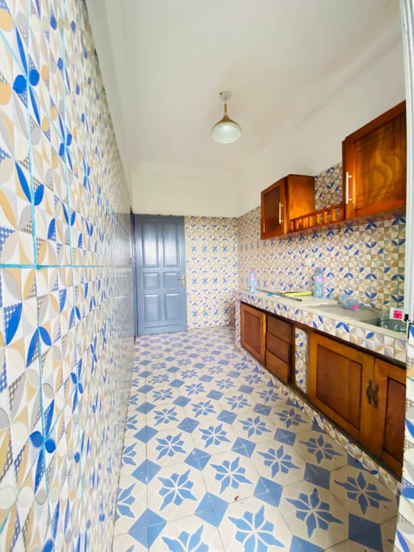Apartment to rent - Douala, Kotto, Collège Nal - 1 living room(s), 2 bedroom(s), 1 bathroom(s) - 160 000 FCFA / month
