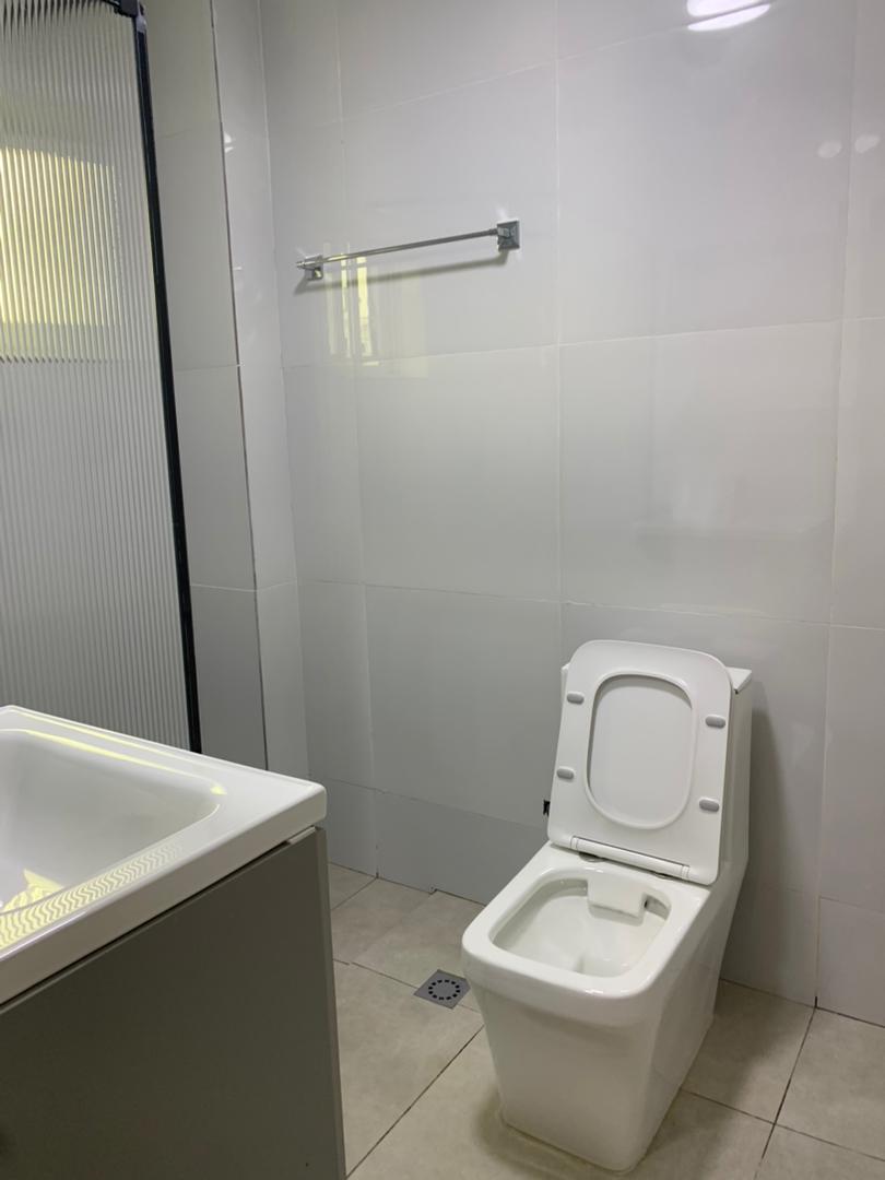 Apartment to rent - Yaoundé, Bastos, GOLF.  PRIX À LA NUITÉE ???? - 1 living room(s), 1 bedroom(s), 2 bathroom(s) - 70 000 FCFA / month