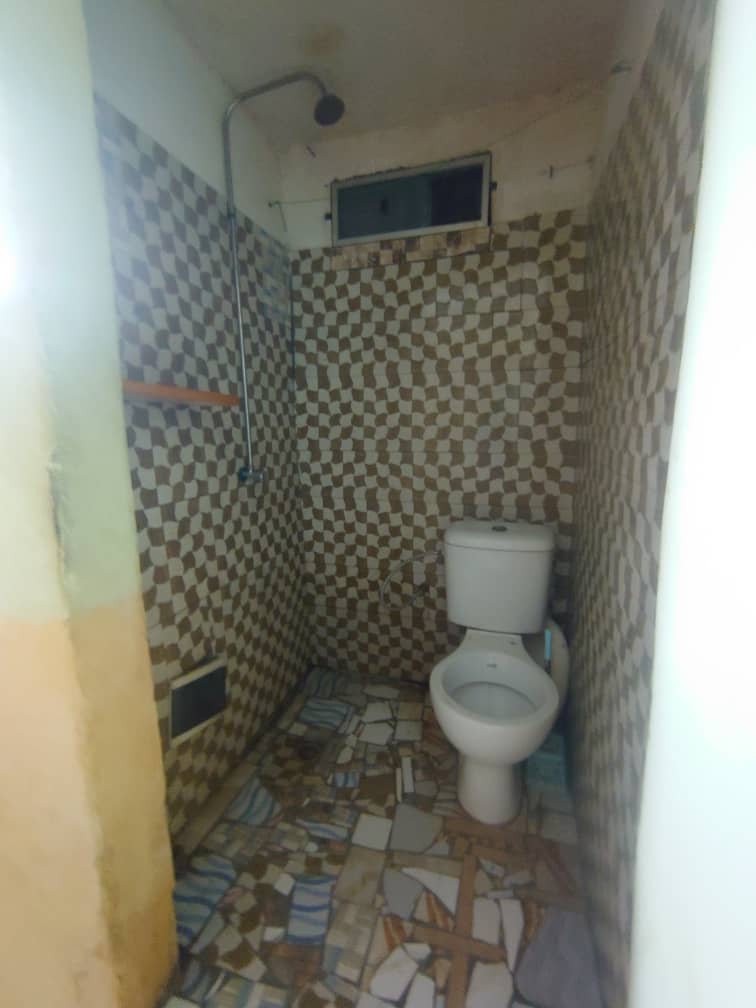 Studio to rent - Douala, Logbessou I, logbessou - 30 000 FCFA / month