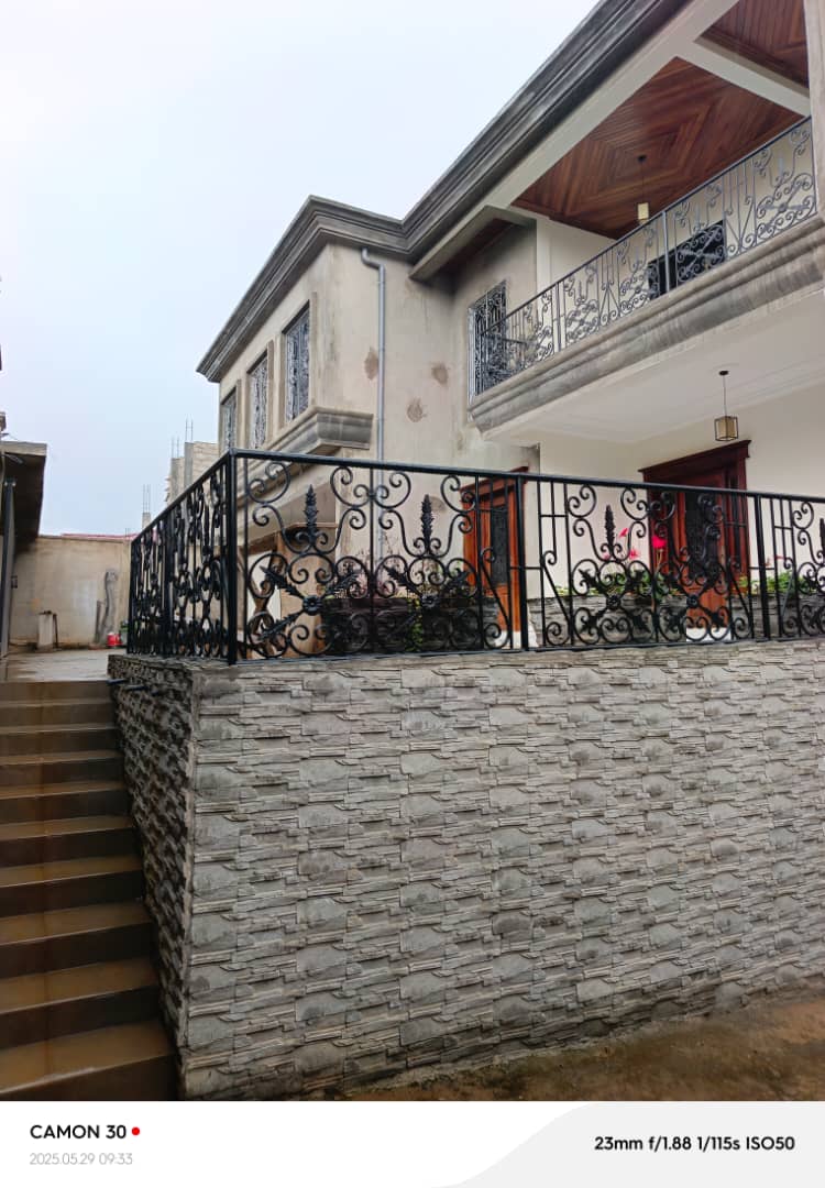 House (Villa) for sale - Yaoundé, Odza, Duplex à vendre Yaoundé odza - 2 living room(s), 6 bedroom(s), 4 bathroom(s) - 260 000 000 FCFA / month