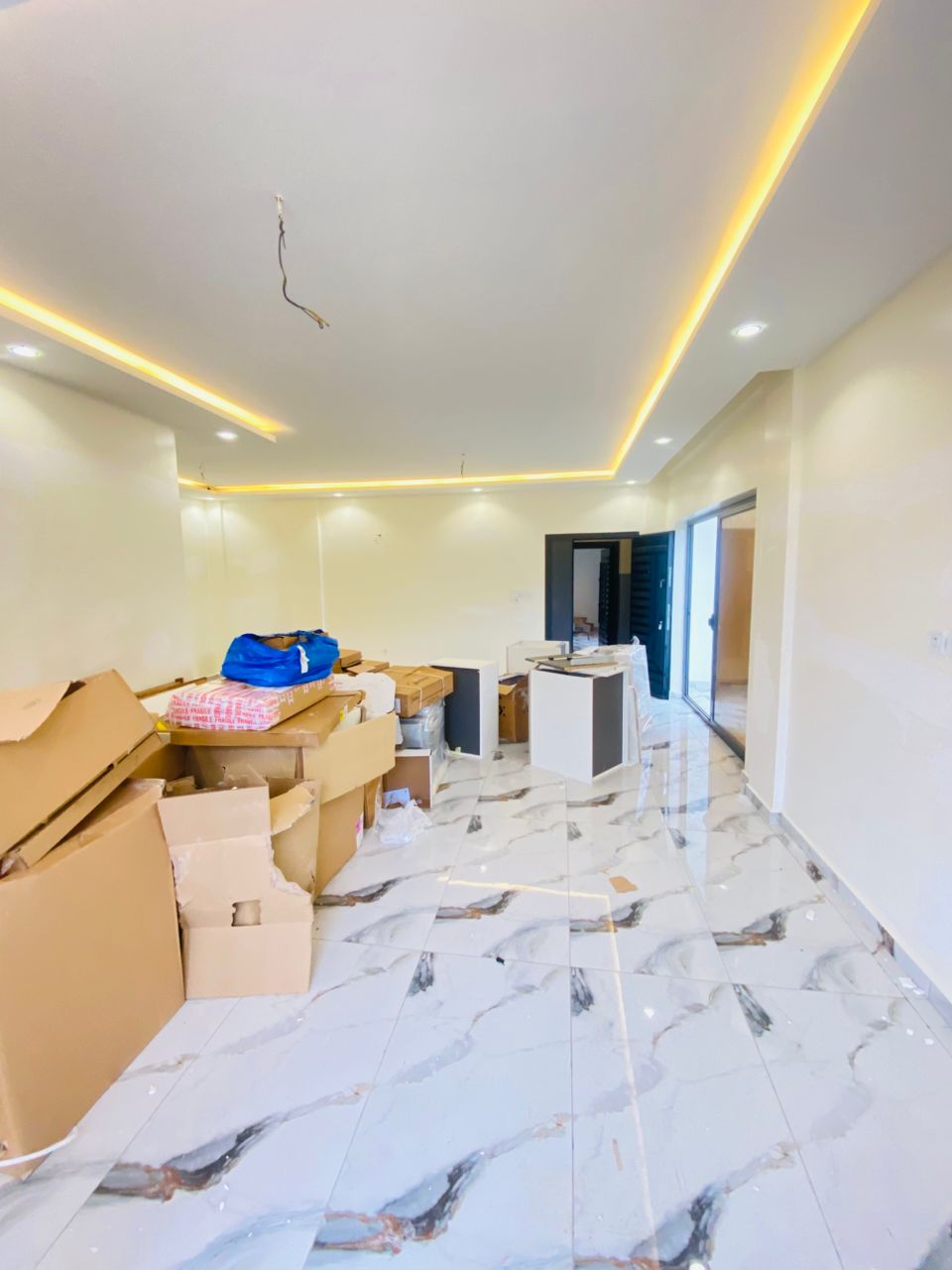 Apartment to rent - Douala, Kotto, Koto - 1 living room(s), 2 bedroom(s), 3 bathroom(s) - 400 000 FCFA / month