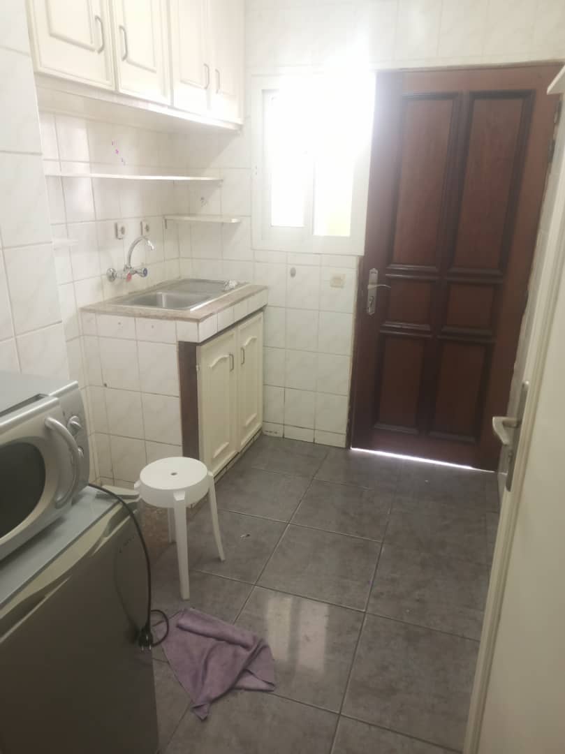 Apartment to rent - Douala, Bonapriso, Bonapriso - 1 living room(s), 1 bedroom(s), 1 bathroom(s) - 250 000 FCFA / month