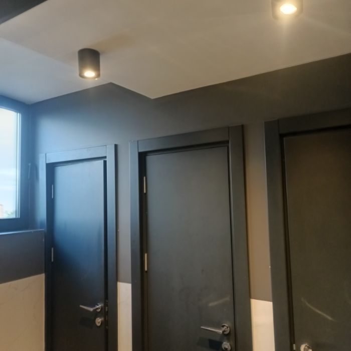 Bureau à louer à Yaoundé, Bastos, Bastos - 263 m2 - 3 500 000 FCFA