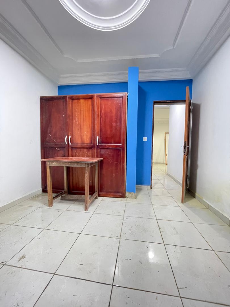 Apartment to rent - Douala, Logpom, Adem - 1 living room(s), 1 bedroom(s), 1 bathroom(s) - 120 000 FCFA / month