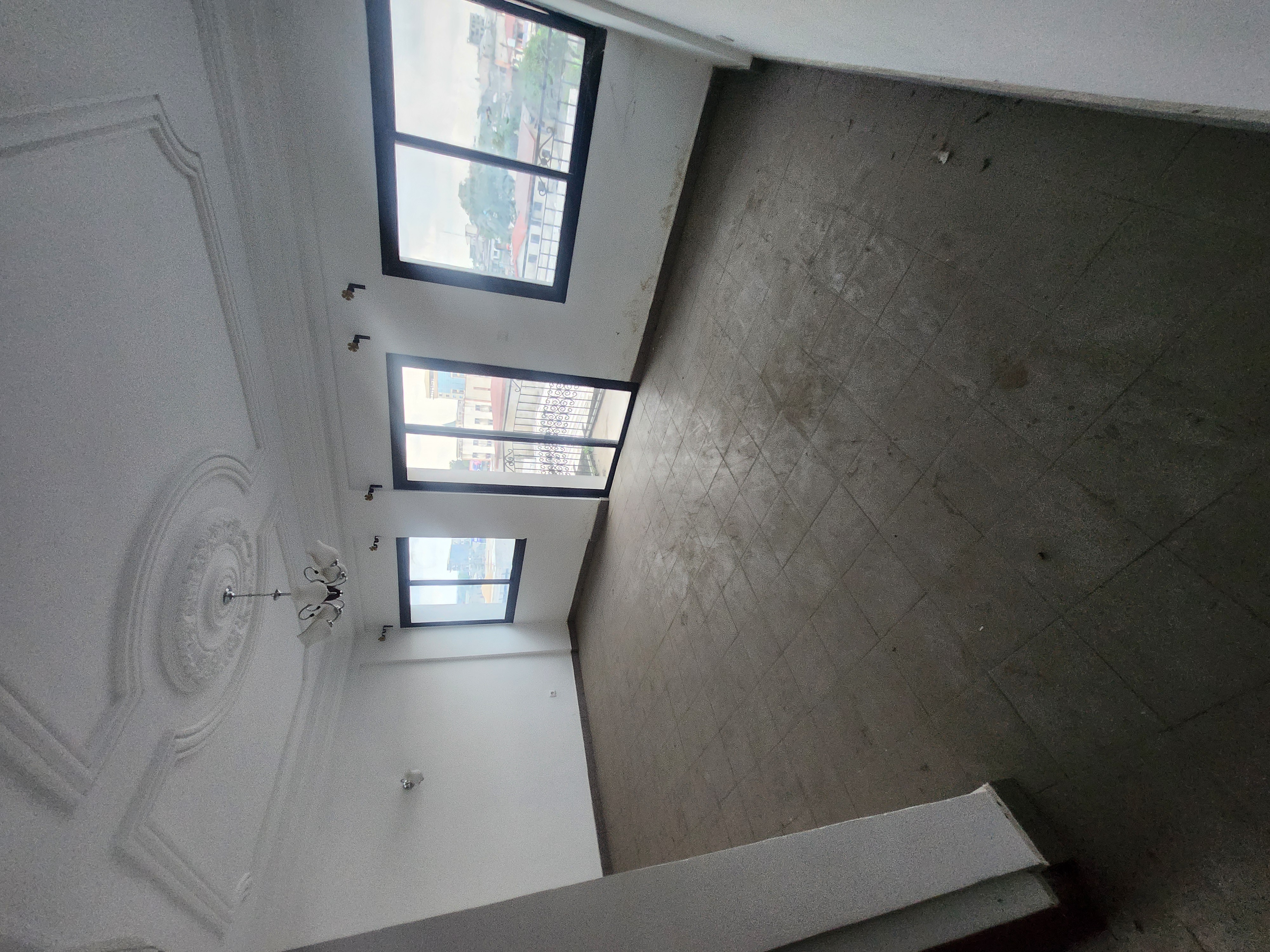 Apartment to rent - Douala, Deido, RP - 1 living room(s), 2 bedroom(s), 3 bathroom(s) - 300 000 FCFA / month