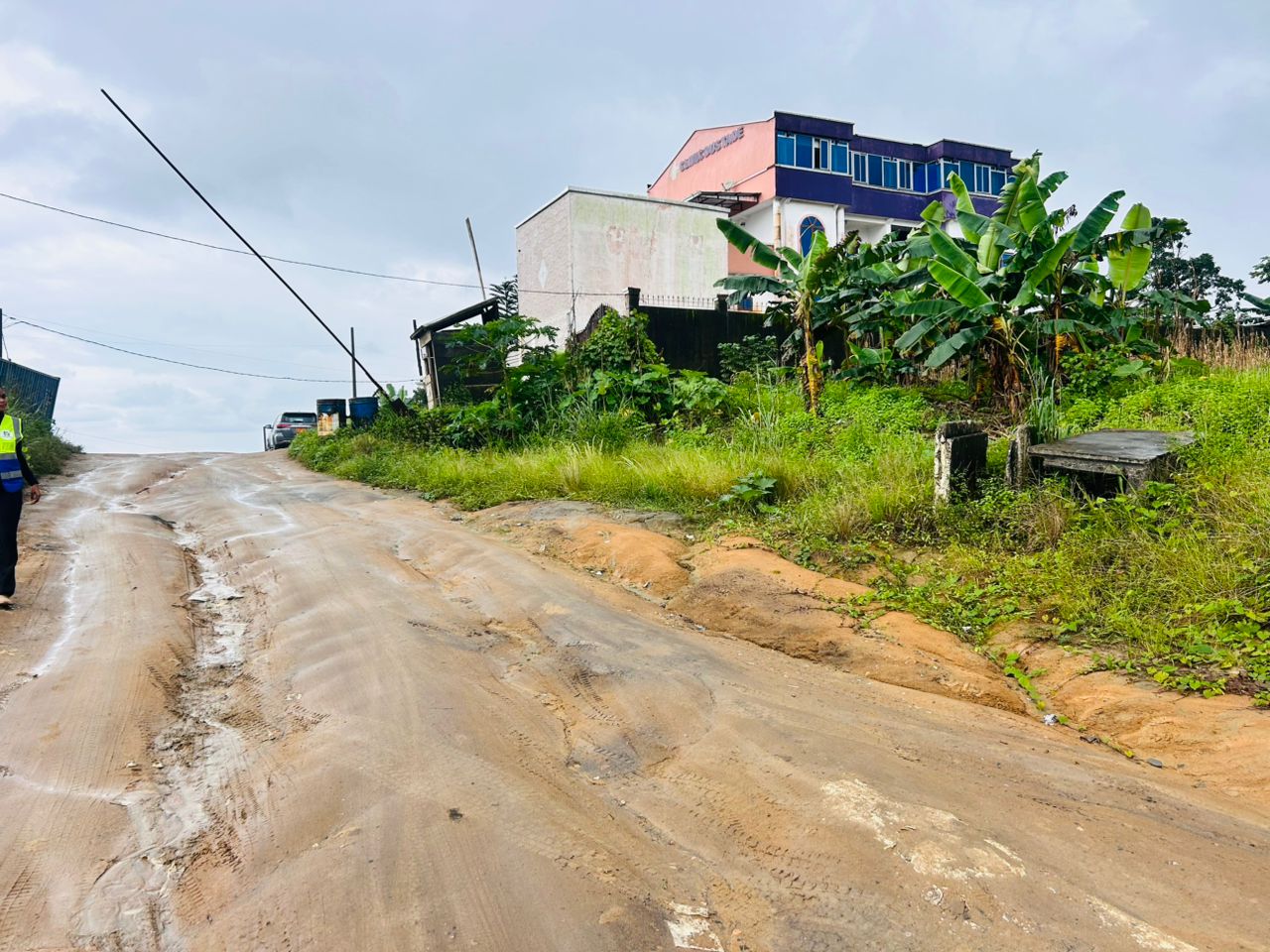 Terrain à vendre - Douala, Yassa, Nkolbong - 1000 m2 - 80 000 000 FCFA