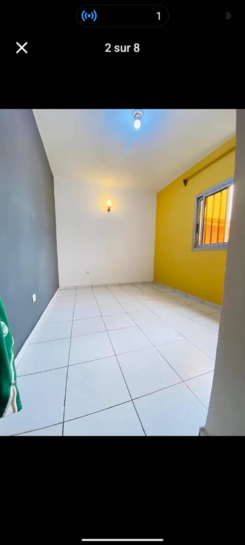 Appartement à louer - Douala, Logbessou I, Logbesou - 1 salon(s), 1 chambre(s), 1 salle(s) de bains - 70 FCFA / mois