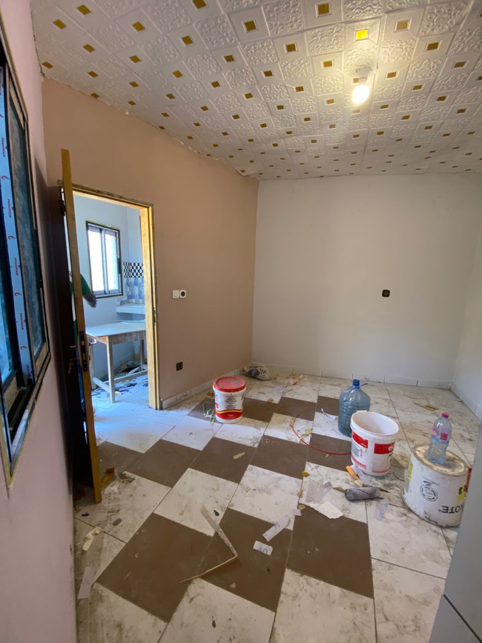 Studio to rent - Douala, Logpom, après l'hôpital des sœurs - 35 000 FCFA / month