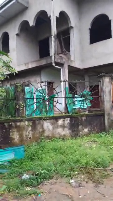 House (Duplex) for sale - Douala, Ndogbong, Carrefour Zachmann - 2 living room(s), 3 bedroom(s), 6 bathroom(s) - 65 000 000 FCFA / month