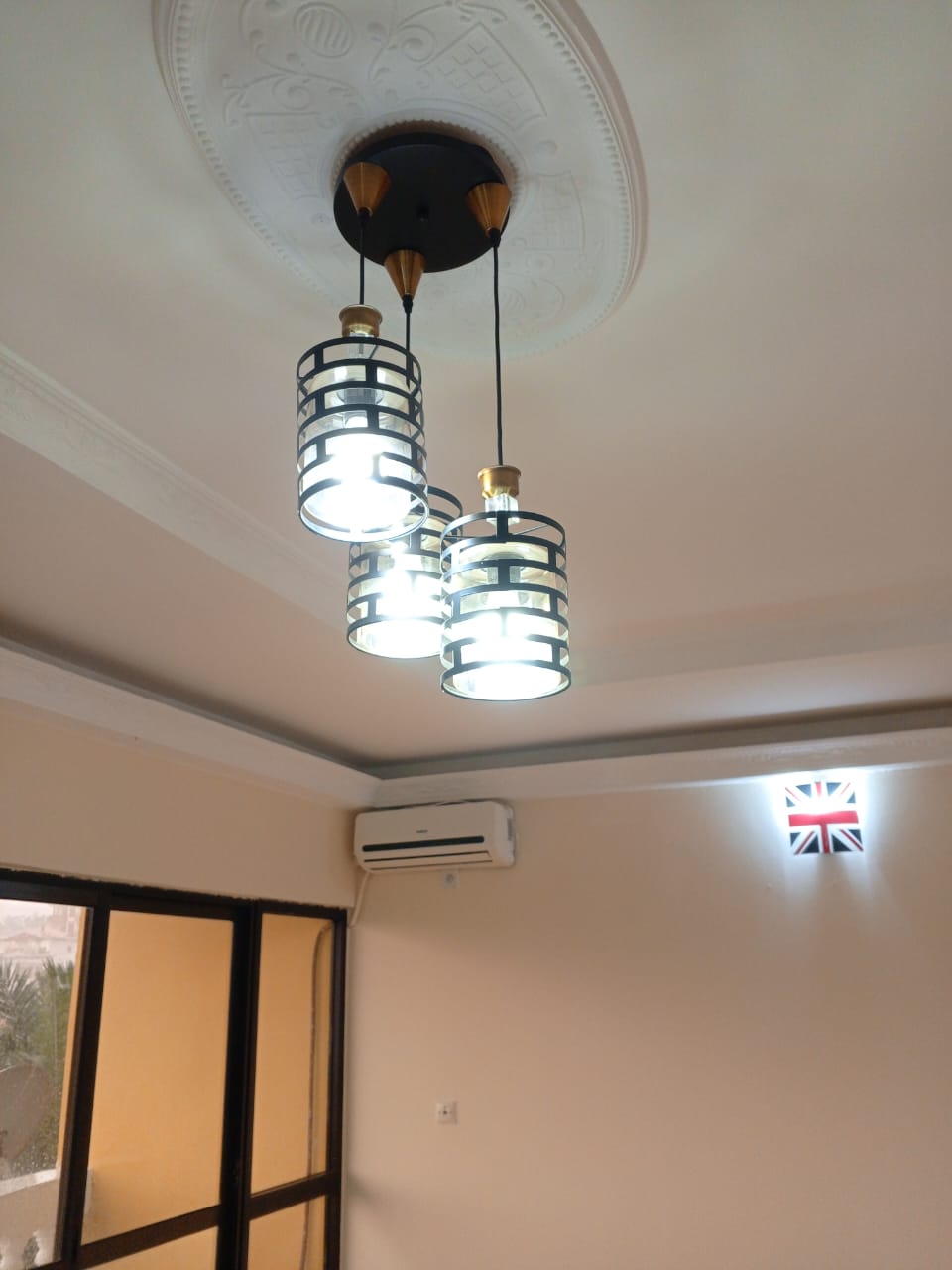 Apartment to rent - Yaoundé, Bastos, Bastos centre - 1 living room(s), 1 bedroom(s), 1 bathroom(s) - 250 000 FCFA / month