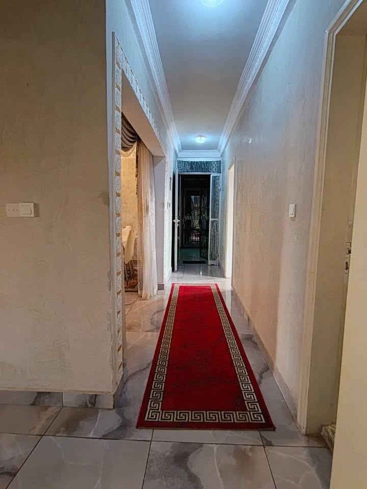 Appartement à louer - Yaoundé, Odza, petit marche - 1 salon(s), 2 chambre(s), 2 salle(s) de bains - 200 000 FCFA / mois
