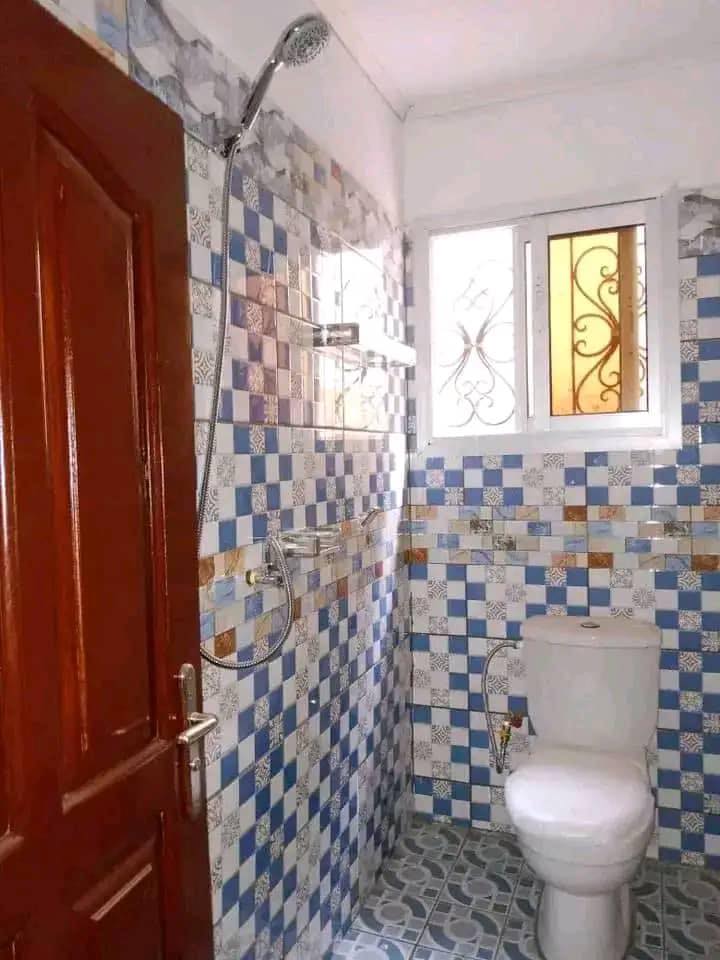 Apartment to rent - Yaoundé, Ngousso, ngousso - 1 living room(s), 3 bedroom(s), 2 bathroom(s) - 150 000 FCFA / month