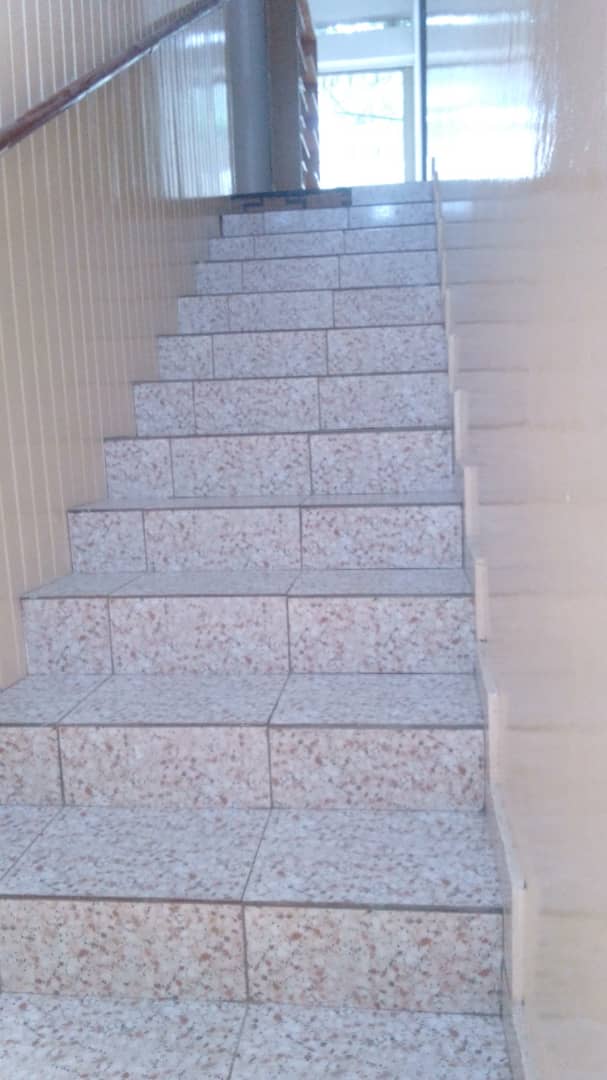 Office to rent at Yaoundé, Bastos, Bastos - 400 m2 - 800 000 FCFA