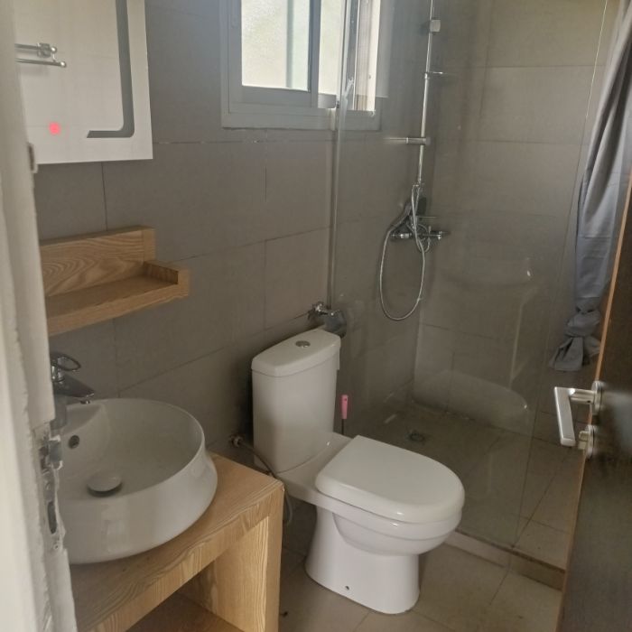 House (Villa) to rent - Yaoundé, Bastos, Bastos - 1 living room(s), 4 bedroom(s), 4 bathroom(s) - 2 500 000 FCFA / month