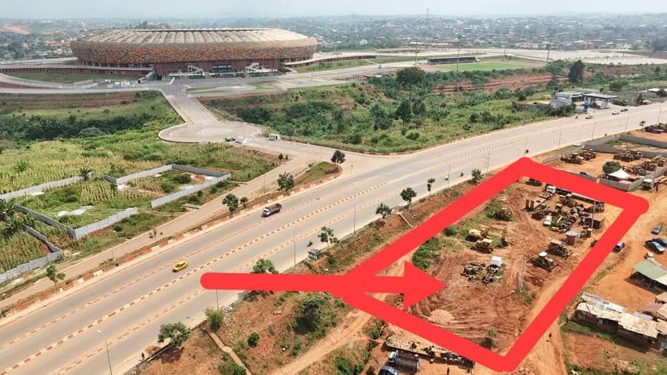 Land for sale at Yaoundé, Olembe, olembe - 1800 m2 - 108 000 000 FCFA
