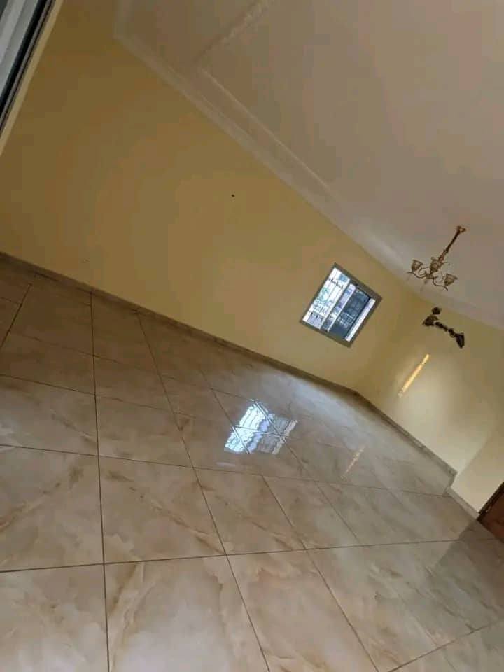 Apartment to rent - Yaoundé, Ngousso, ngousso - 1 living room(s), 3 bedroom(s), 2 bathroom(s) - 200 000 FCFA / month